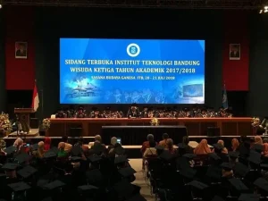 Mengenal Wisuda di Kampus ITB 4 sidang terbuka wisuda ITB