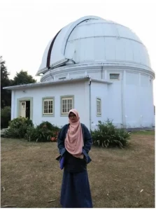 berada depan bosscha